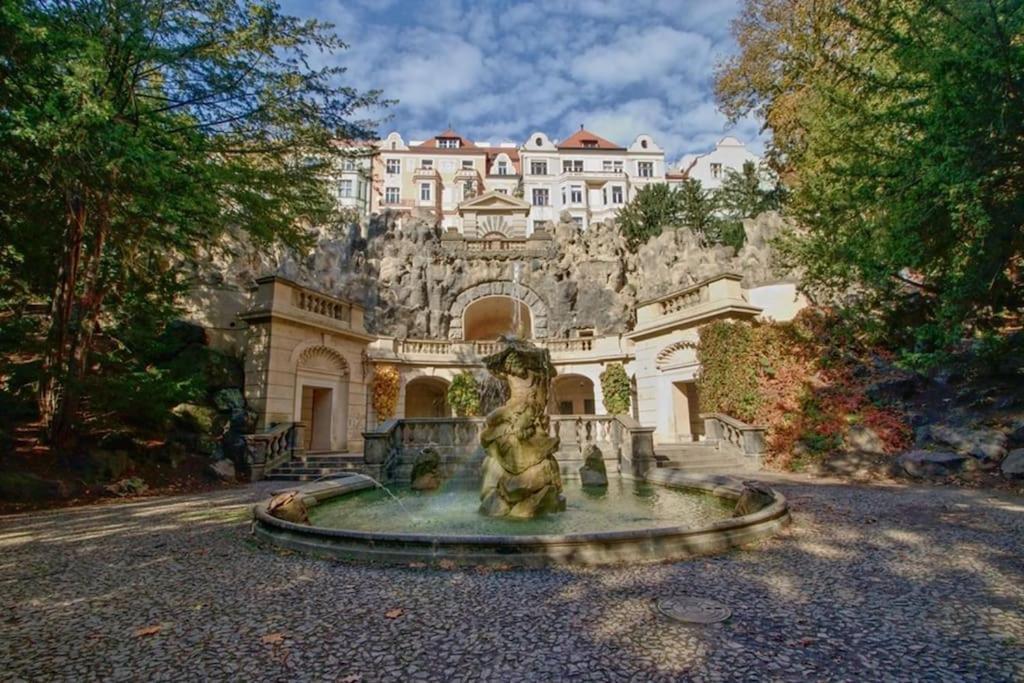 Apartmán Luxusni S Terasou A Garazi *